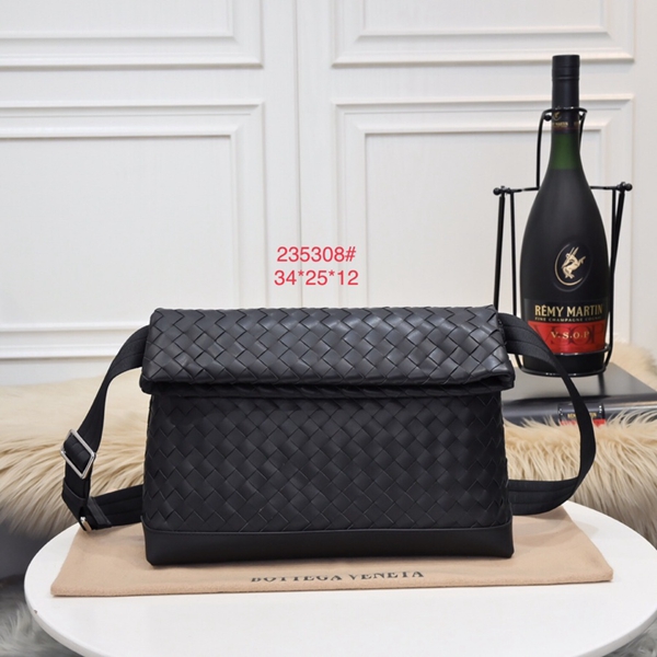 ボッテガヴェネタバッグ正面デザイン